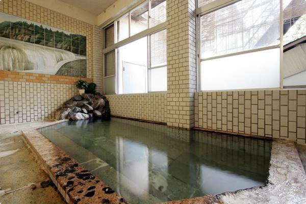 Готель Yumoto Rakuzenso Numata  Екстер'єр фото